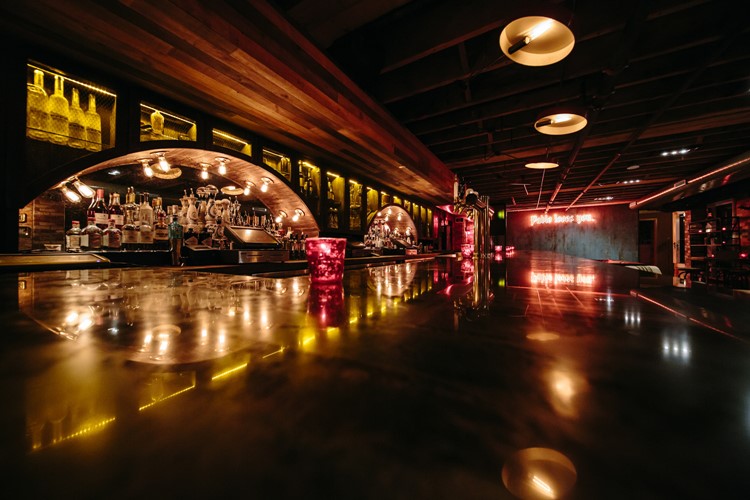 Вечеринка в Escobar VIP ночном клубе в Toronto. Найти промоутеров для списка гостей в Clubbable