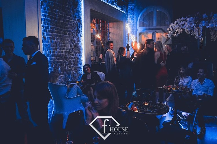 Fashion House club Warsaw concept nightclub lounge fun parties go out