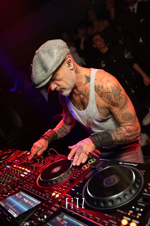 Fitz nightclub in Madrid live dj fun nightout party go out tonight 