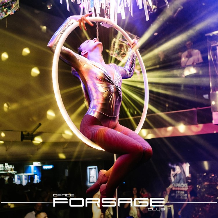 Forsage nightclub Kiev exotic dancer in ring show acrobats dancing amazing entertainment party 