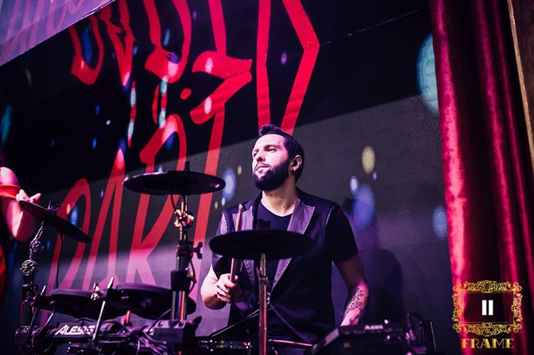 Party at Frame VIP nightclub in Dubai. Find promoters for guest list in Clubbable