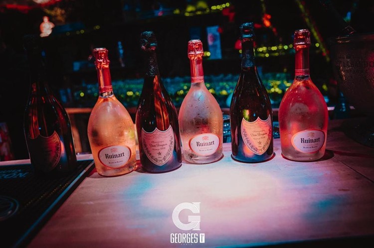 George 1 Er nightclub Paris champagne bottles