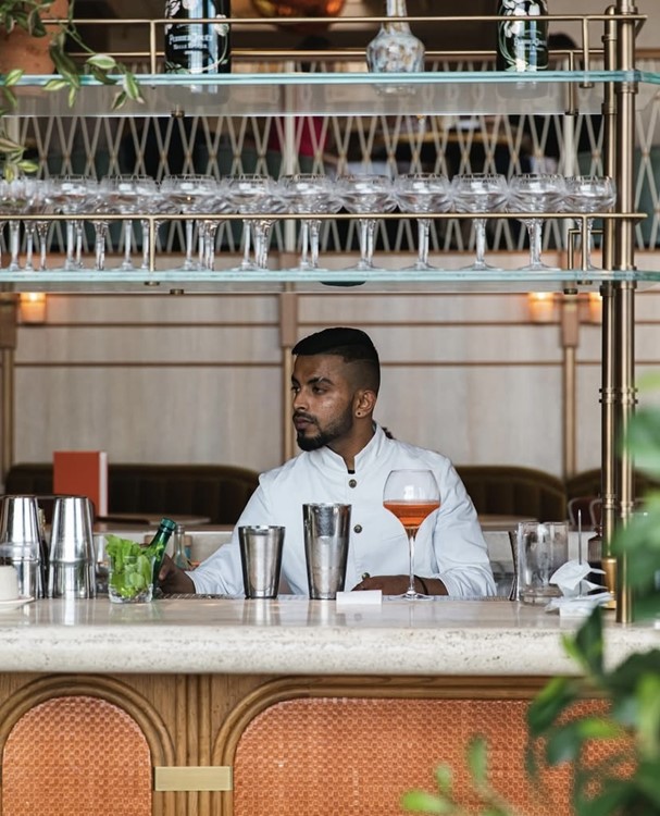 Party på Gigi VIP nattklubb i Paris. Hitta promoters för gästlista i Clubbable