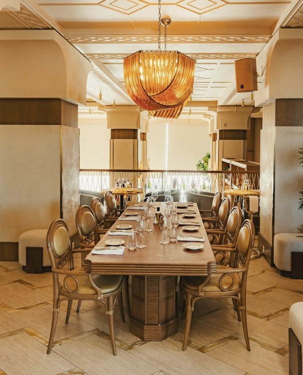 Party på Gigi VIP nattklubb i Paris. Hitta promoters för gästlista i Clubbable