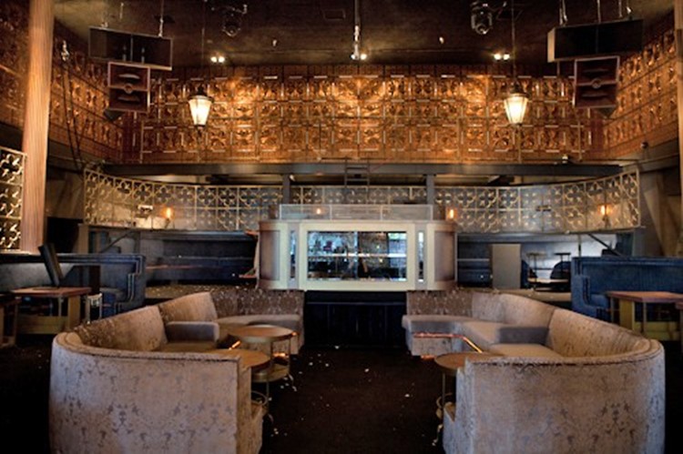 Party at Nightingale Plaza VIP nightclub in Los Angeles. Find promoters for guest list in Clubbable