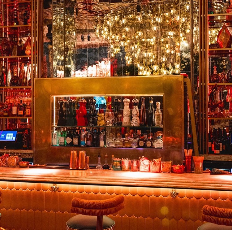 Soirée dans la boîte Habibi Miami VIP à Miami. Trouvez des promoteurs pour la liste des invités sur Clubbable