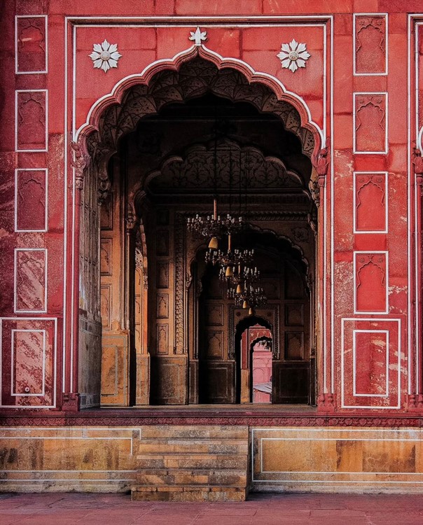 Soirée dans la boîte Habibi Miami VIP à Miami. Trouvez des promoteurs pour la liste des invités sur Clubbable