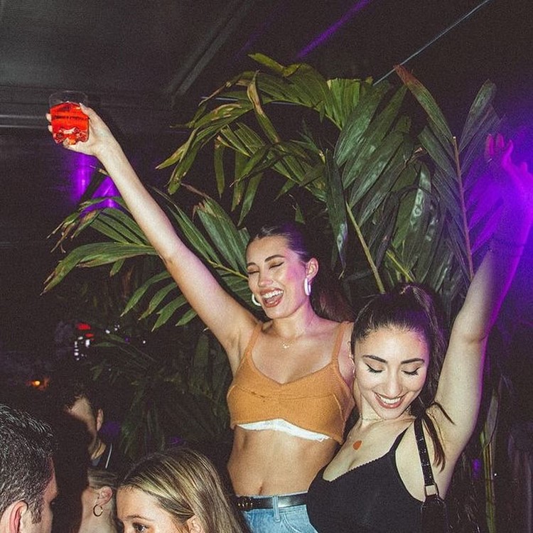 Hotel Chantelle nightclub NYC girls having fun partying clubbing drinking dancing guest list