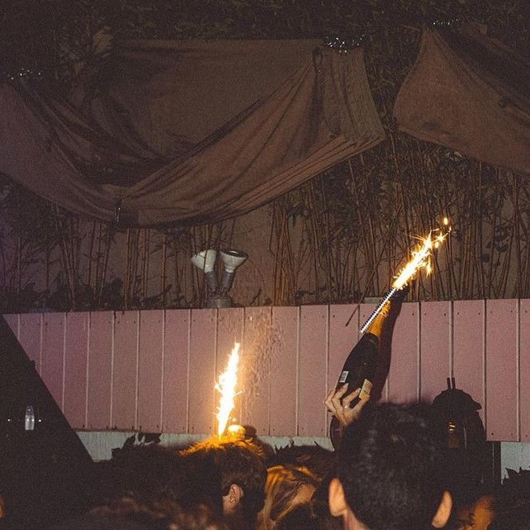 Hotel Chantelle nightclub NYC bottle parade book your vip table celebrate birthday hen bachelor parties