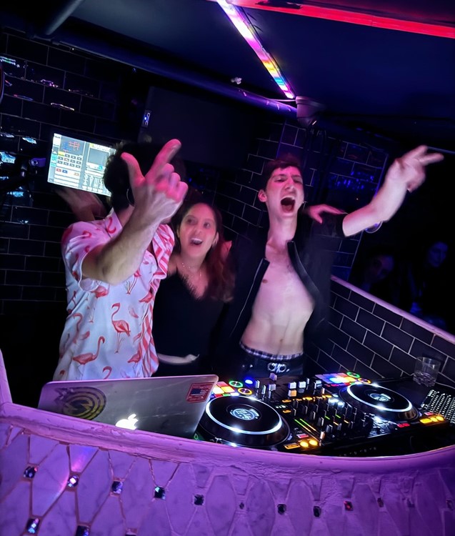 Hotel Chantelle nightclub NYC live dj music techno house nightout nightlife