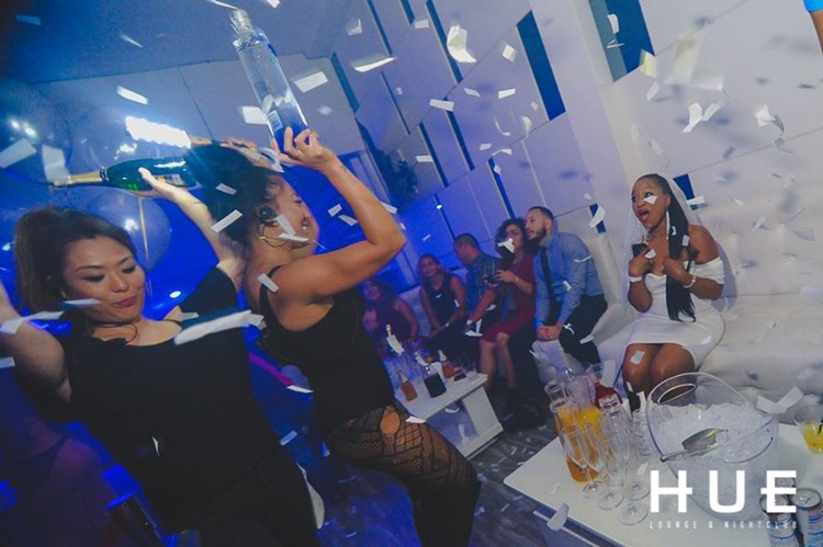 Hue nightclub San Francisco waitresses with champagne bottles hen party bachelorette 