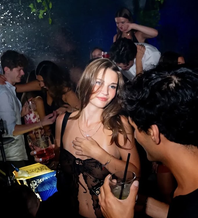 Torontonightlife 