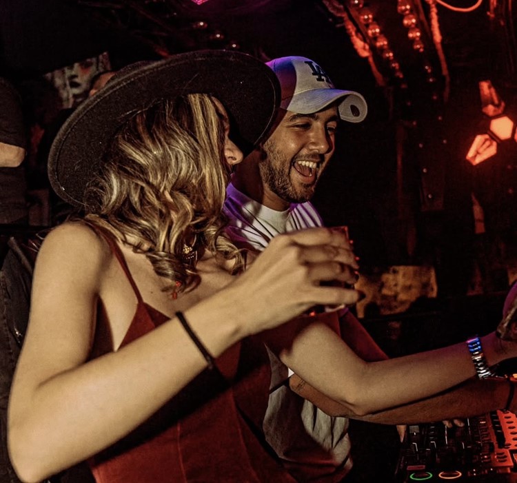 Soirée dans la boîte Joker Club VIP à Casablanca. Trouvez des promoteurs pour la liste des invités sur Clubbable