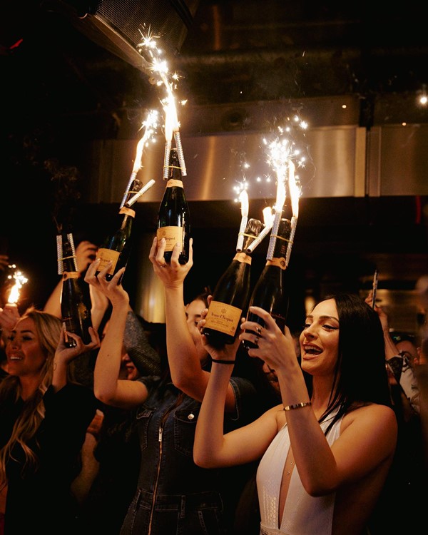 Just Me nightclub Milan bottle parade celebrate birthday bachelor hen stag parties