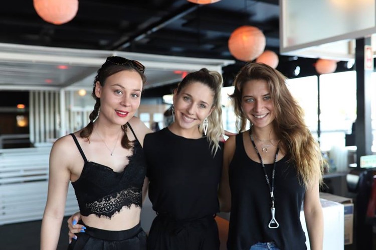 K Urban Beach nightclub Lisbon three pretty girls dressed in black brunette women