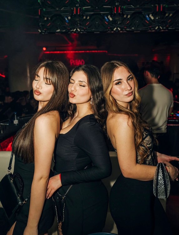 Party at KU VIP nightclub in Barcelona. Find promoters for guest list in Clubbable