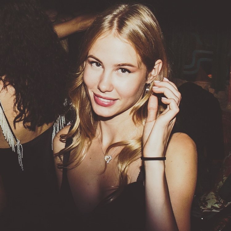 Kaktus nightclub Paris pretty blonde girl having fun drinking clubbing party go out tonight