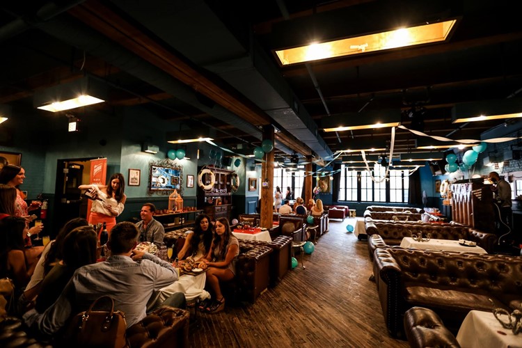 Key Club nightclub Chicago people having drinks at event