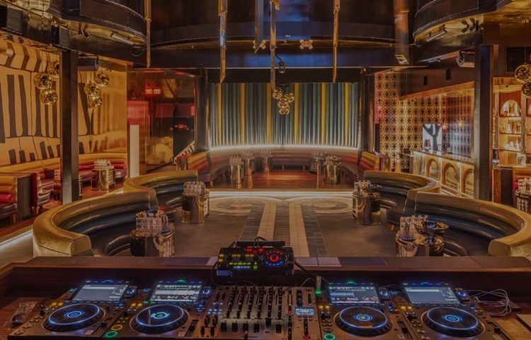 Soirée dans la boîte Keys VIP à Los Angeles. Trouvez des promoteurs pour la liste des invités sur Clubbable