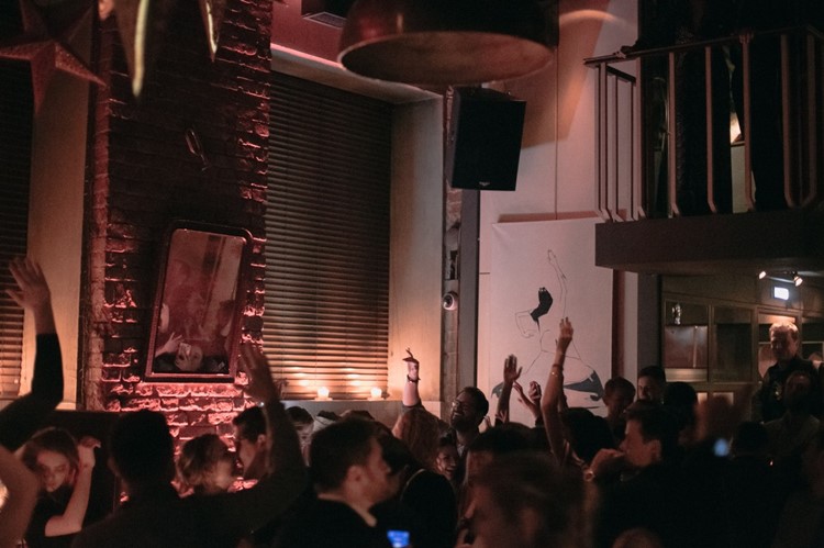 Kvartira nightclub Moscow