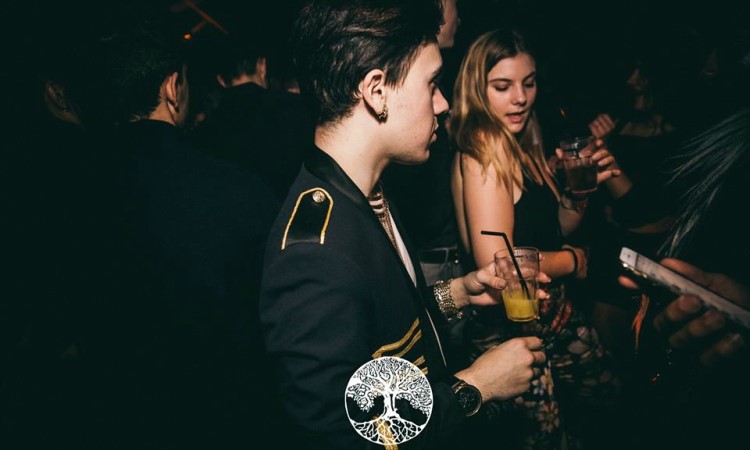 Party at L'Eden VIP nightclub in Paris. Find promoters for guest list in Clubbable