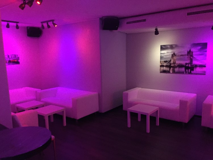 Party at L8 VIP nightclub in Stockholm. Find promoters for guest list in Clubbable