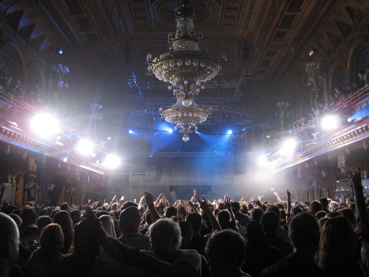 Party at LE! VIP nightclub in Stockholm. Find promoters for guest list in Clubbable