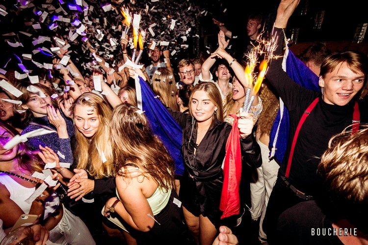 La Boucherie nightclub Copenhagen crowd dancing having fun clubbing drinking 