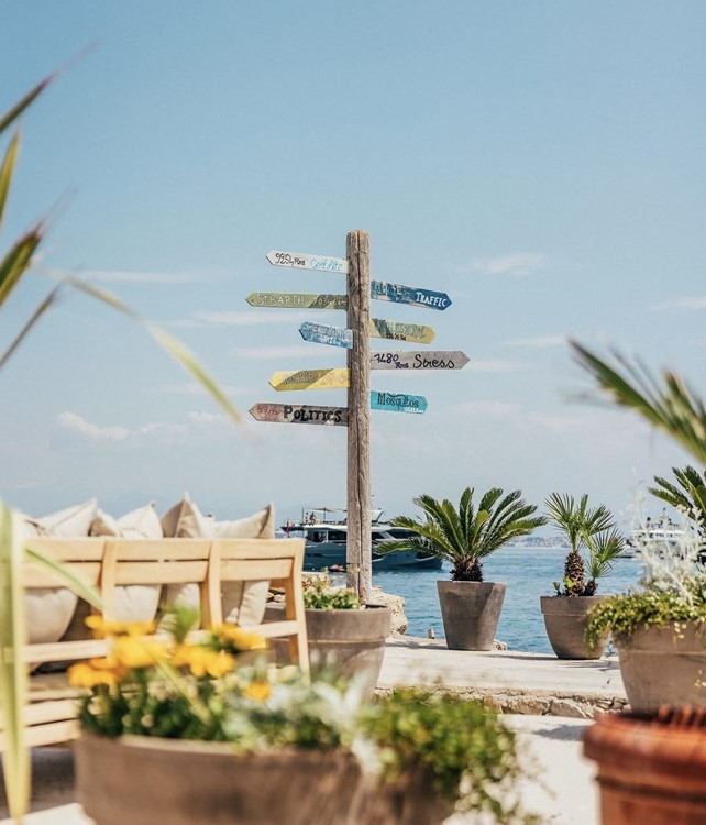 Soirée dans la boîte La Guerite VIP à Cannes. Trouvez des promoteurs pour la liste des invités sur Clubbable