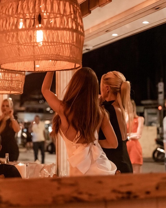 La Petite Plage club Saint Tropez luxury nightclub day lounge bar cocktail must see where to go out open now today