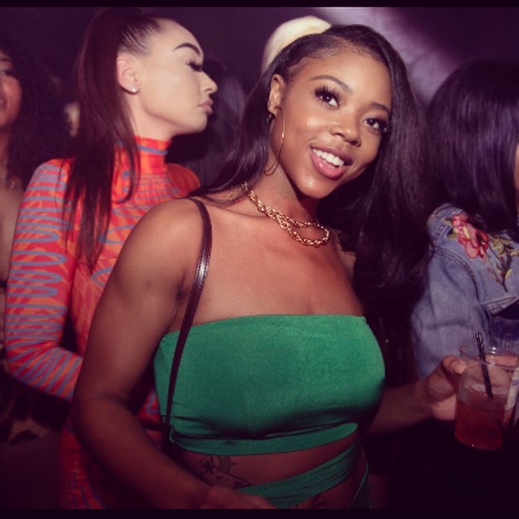 La V club in Miami pretty girl vip guest list table booking reserve