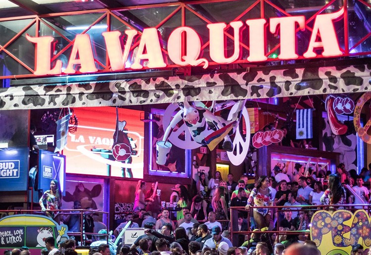La Vaquita nightclub Cancun