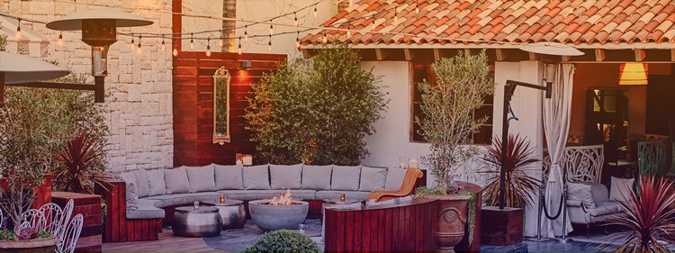 Party at Le Jardin VIP nightclub in Los Angeles. Find promoters for guest list in Clubbable