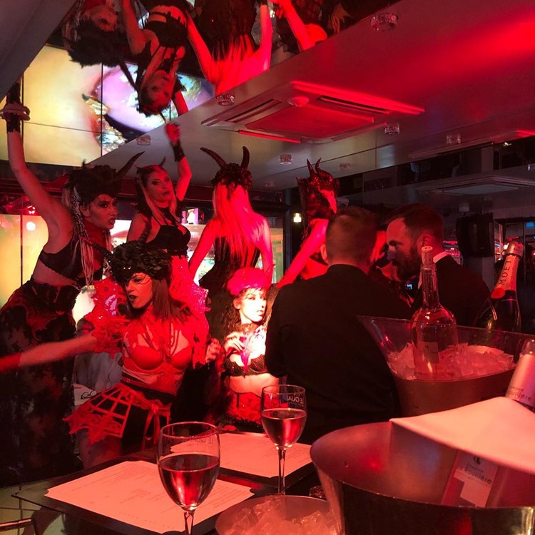 le quai nightclub st tropez amazing dance show for vip nightlife exotic dancers dressed in sexy lingerie red costumes with special colored red lights