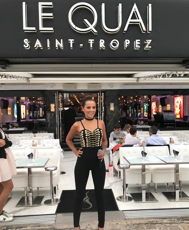 le quai nightclub st tropez popular singer celebrity singing at a show miss barbara lune official