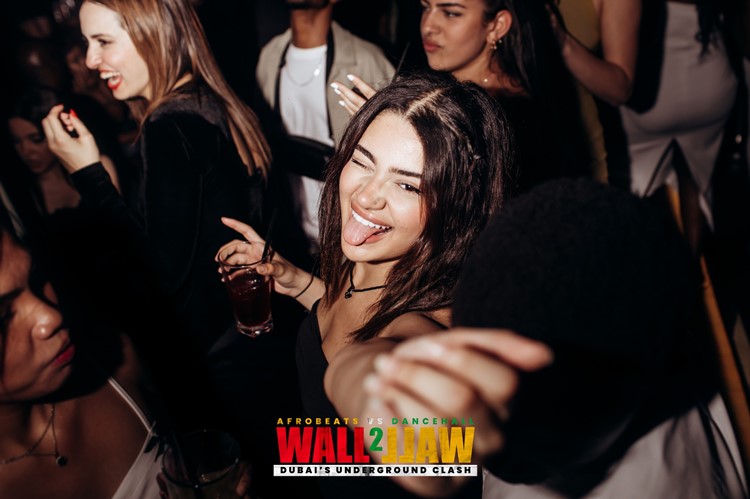 Lekki nightclub in Dubai girls having fun dancing drinking clubbing 