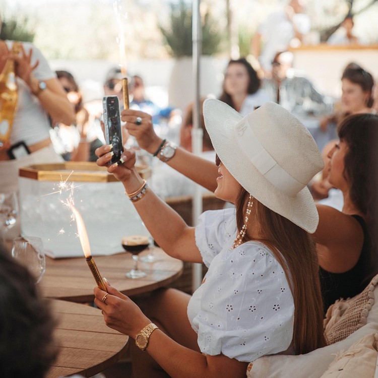 Les Palmiers beach club St Tropez celebrate birthday hen stag parties events fun nightouts