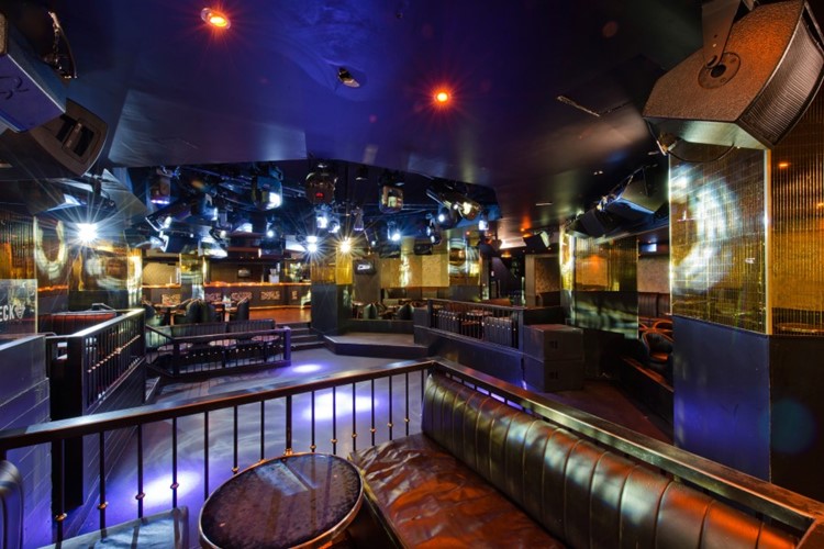 Les Planches nightclub Paris