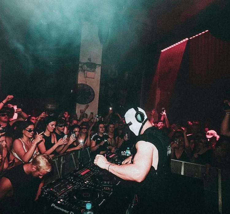 Soirée dans la boîte Levels VIP à Sydney. Trouvez des promoteurs pour la liste des invités sur Clubbable