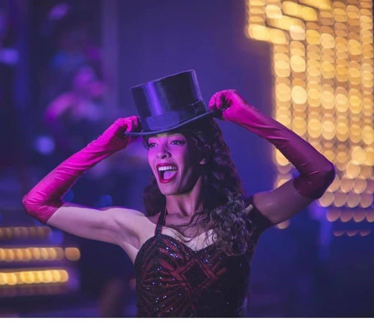 Lio cabaret club in Mykonos dancer show magic 