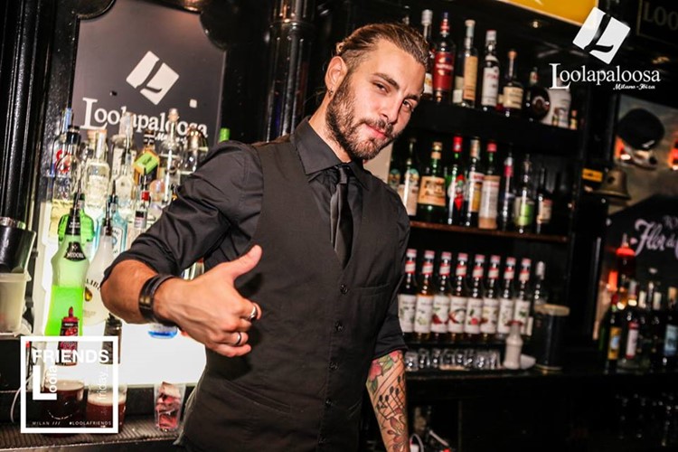 Loolapaloosa nightclub Milan party sexy barman