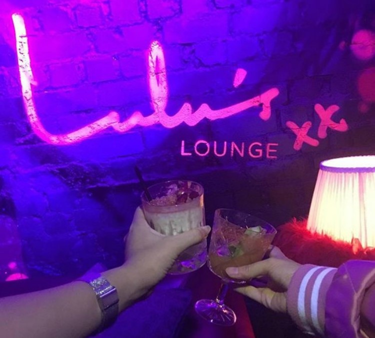 Party at LuLu's Lounge VIP nightclub in Singapore. Find promoters for guest list in Clubbable