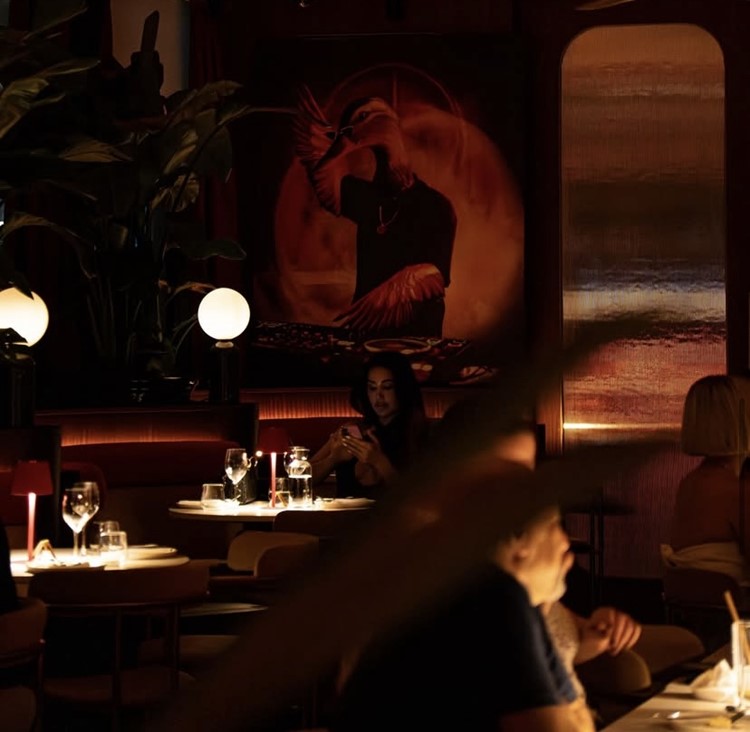 Soirée dans la boîte Lucky Duck VIP à Dubai. Trouvez des promoteurs pour la liste des invités sur Clubbable