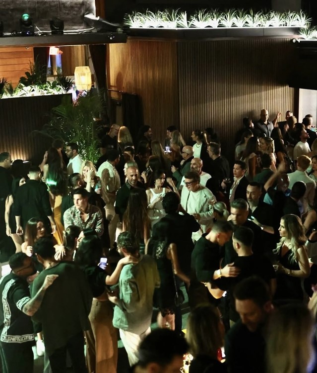 Soirée dans la boîte Lunasol VIP à Miami. Trouvez des promoteurs pour la liste des invités sur Clubbable