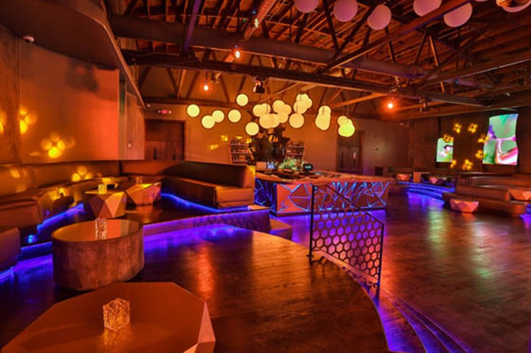 Party at Lure VIP nightclub in Los Angeles. Find promoters for guest list in Clubbable