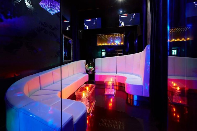 M1 nightclub Prague best vip table luxurious area