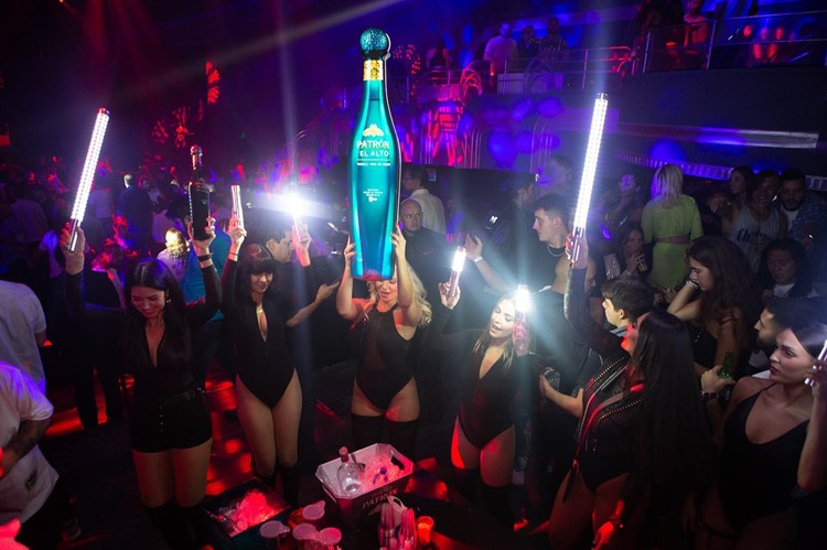 M2 nightclub Miami bottle parade nightout fun party dance