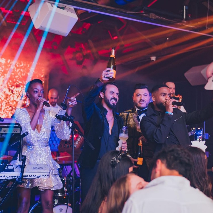 Mad Club Wynwood Miami book vip table bottle service party event go out tonight