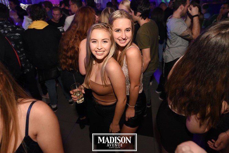 Madison Avenue Club nightclub Cape Town girls having fun drinkind