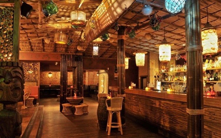 Party at Mahiki Kensington VIP nightclub in London. Find promoters for guest list in Clubbable